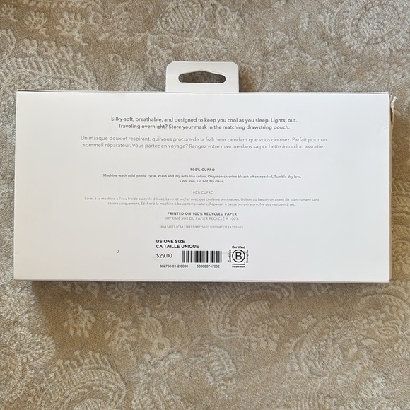 Brand New Athleta Calm Cool Sleep Mask Silky Soft Breathable Travel White - Picture 12 of 16